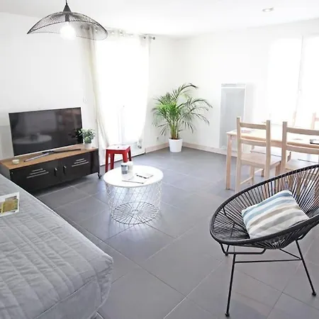 Le Clos Des Flots - Le Phare