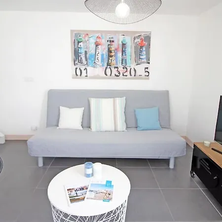 Le Clos Des Flots - Le Phare * La Flotte