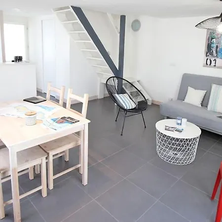 Le Clos Des Flots - Le Phare Feriehus La Flotte